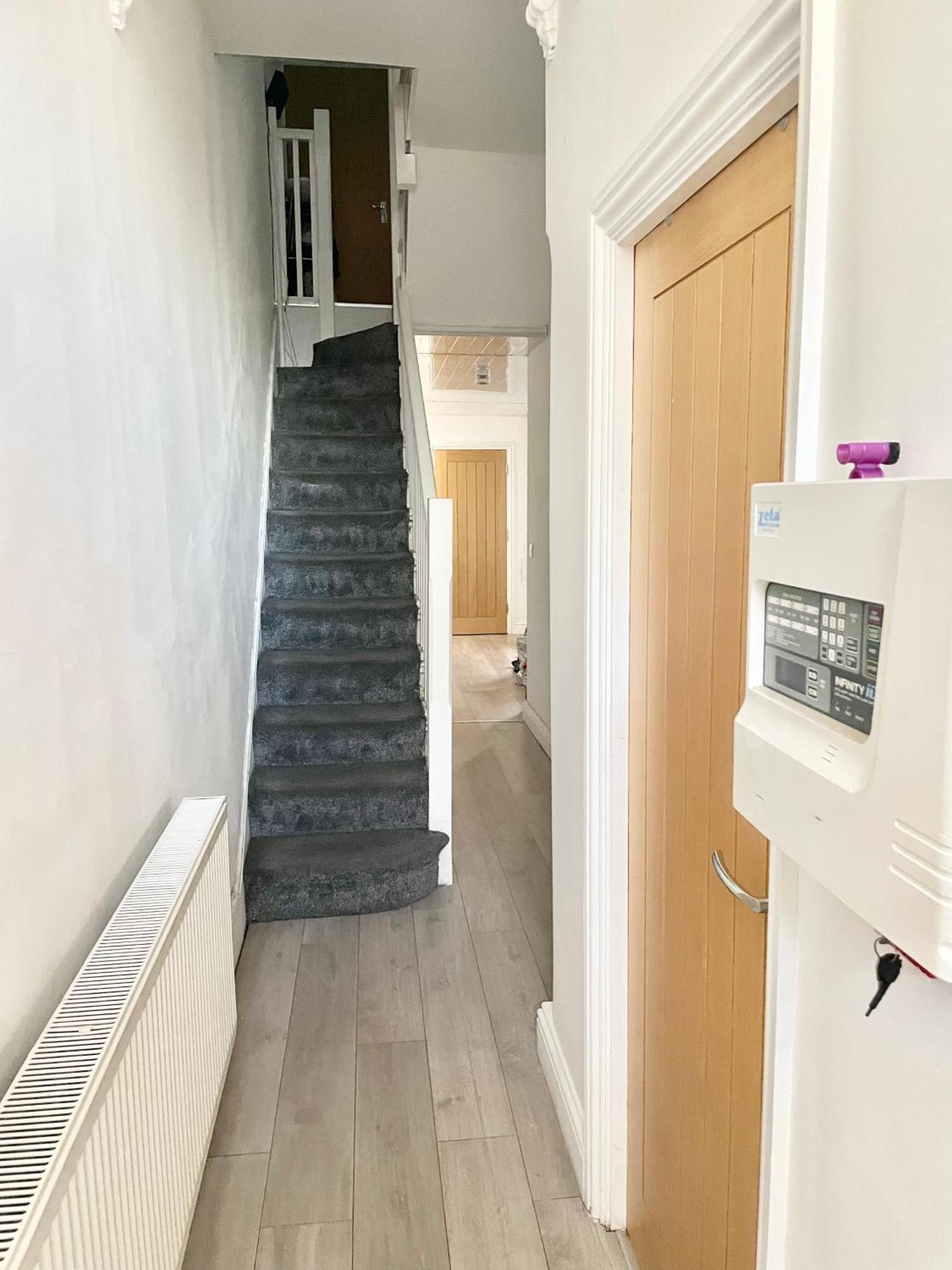 לונדון Luxury En-Suite Double Bedroom Stratford E15 מראה חיצוני תמונה